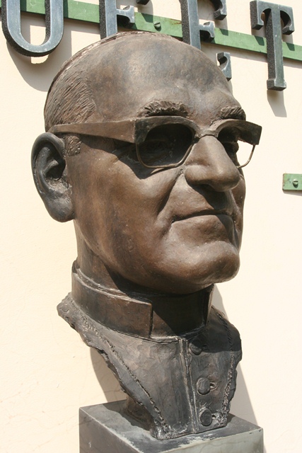 Monseñor Romero 2